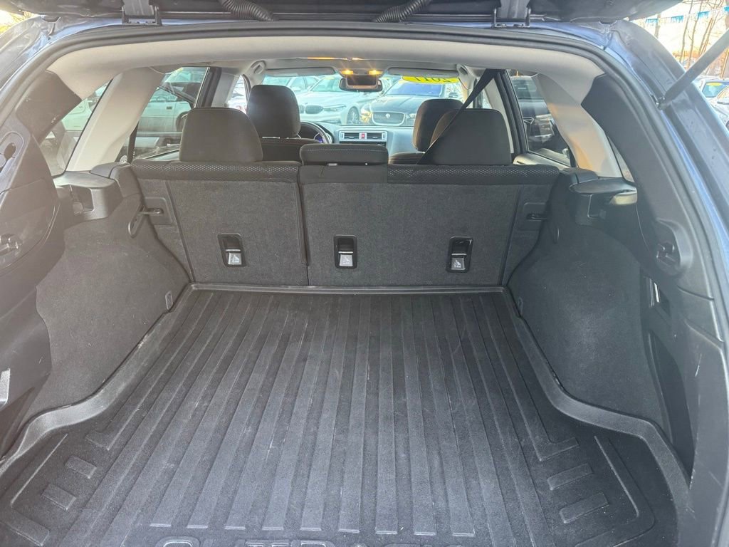 Used 2017 Subaru Outback 2.5i Premium image 34