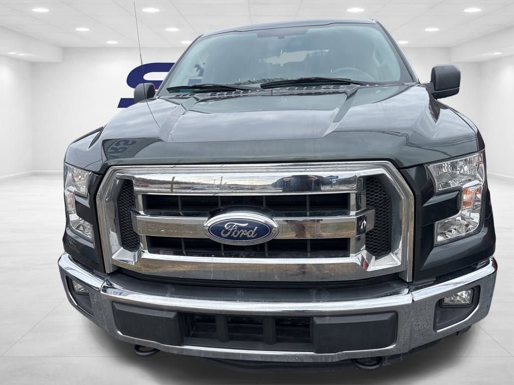 Used 2015 Ford F150 XLT image 2