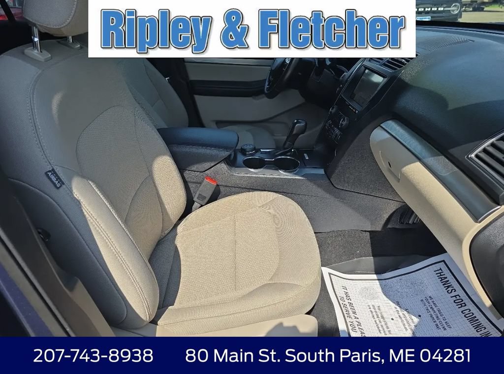 Used 2019 Ford Explorer XLT w/ Equipment Group 201A AWD/4WD image 13