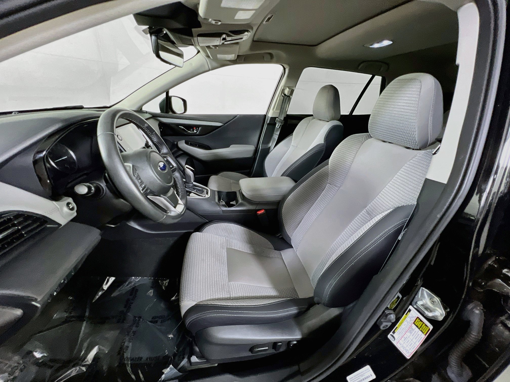 Used 2023 Subaru Outback Premium AWD/4WD image 21