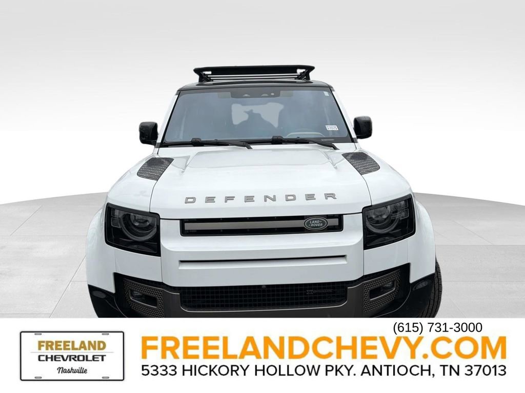 Used 2022 Land Rover Defender 110 X-Dynamic SE image 9