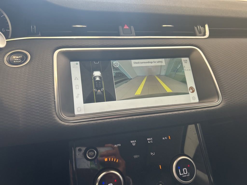 Used 2023 Land Rover Range Rover Evoque S image 8