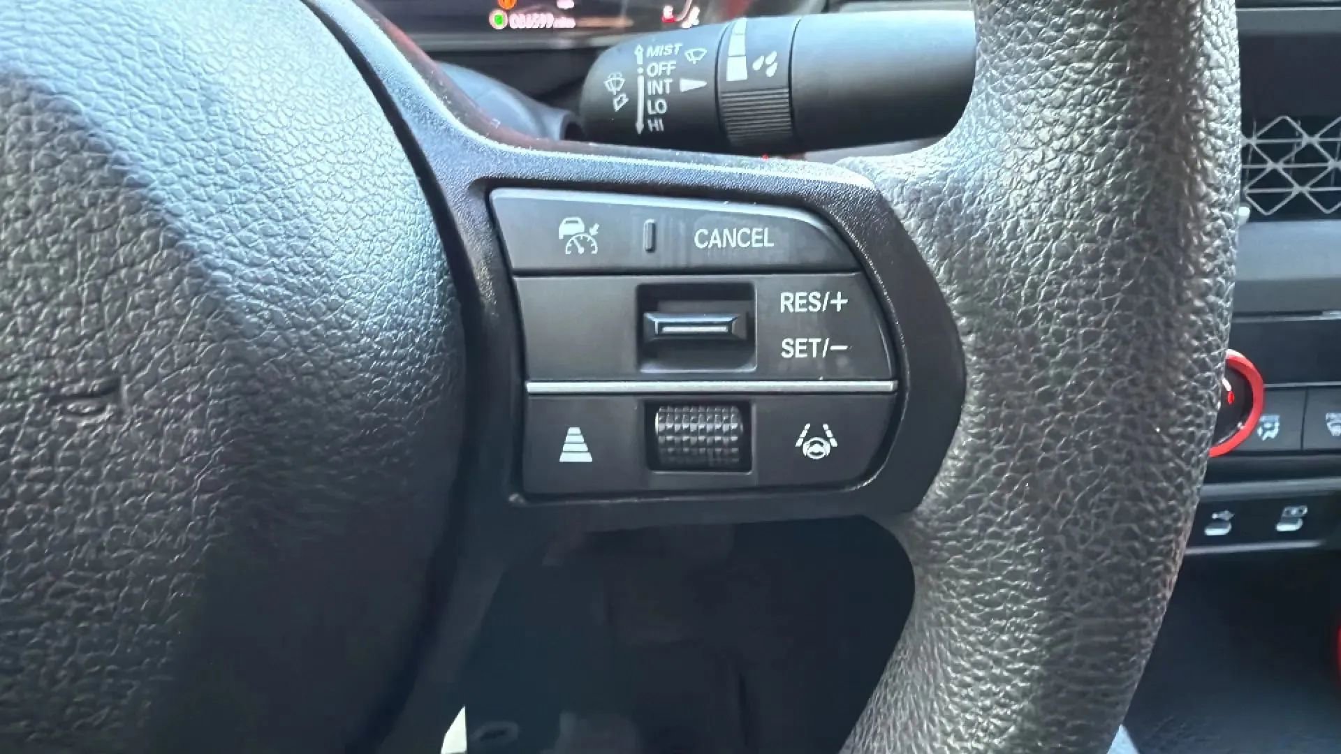 Used 2023 Honda Accord EX image 11