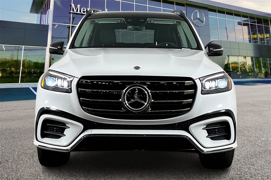 Certified 2024 Mercedes-Benz GLS 580 4MATIC image 3