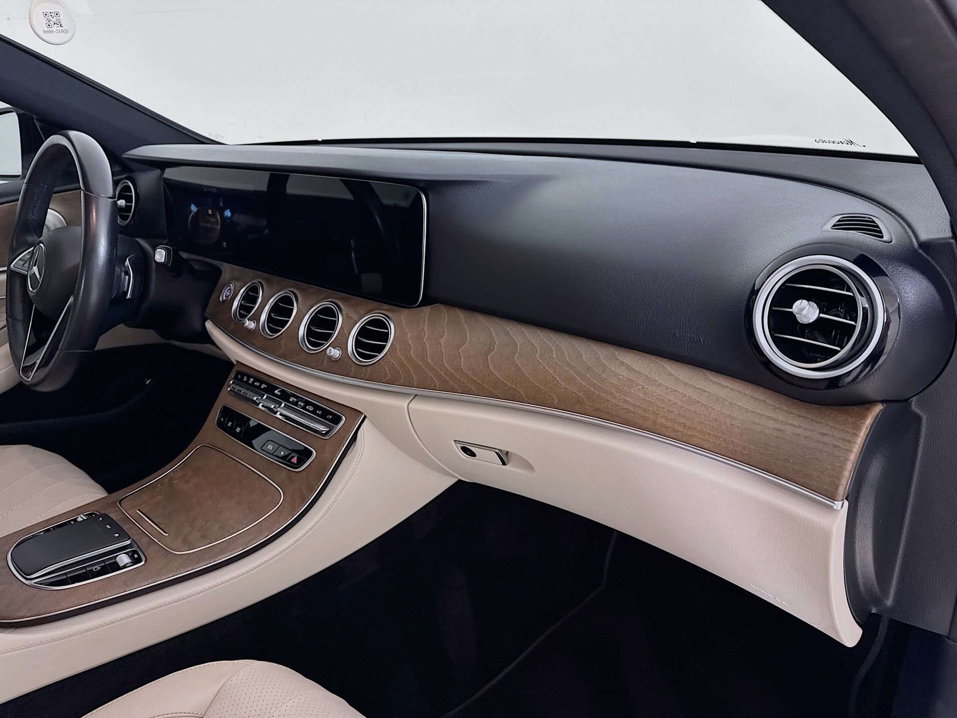 Used 2022 Mercedes-Benz E 350 Sedan image 32