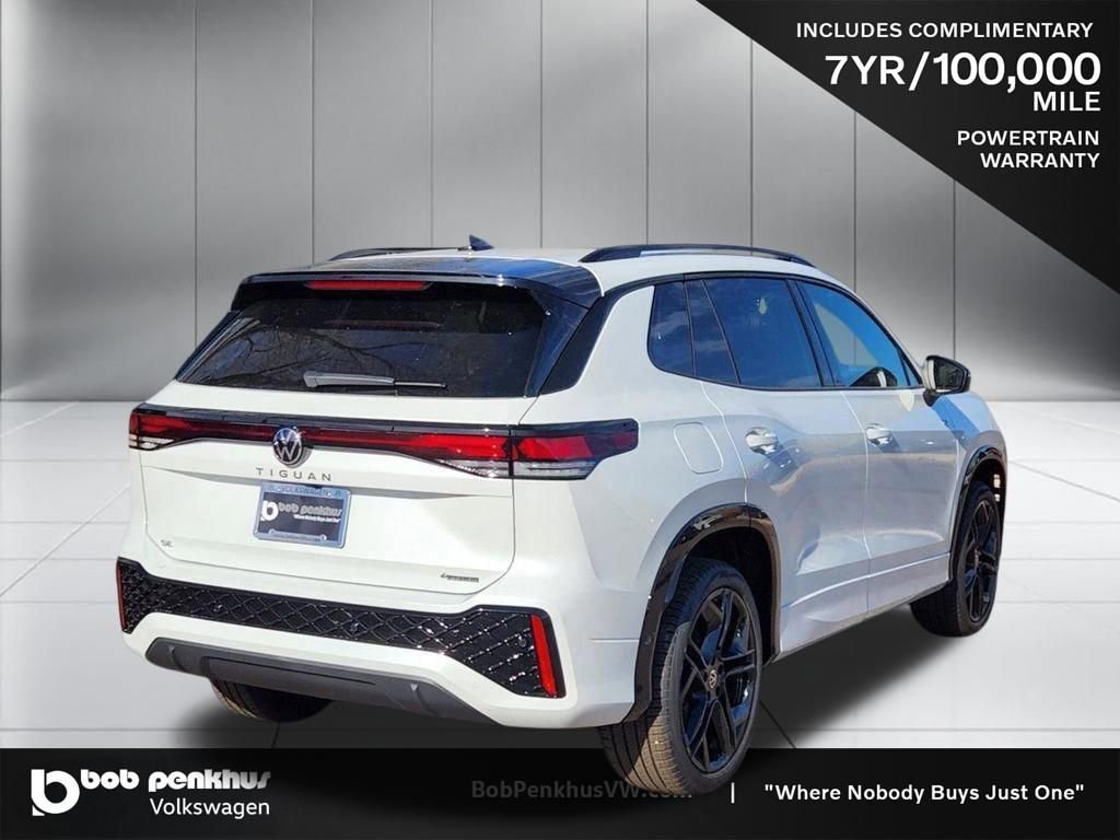 New 2026 Volkswagen Tiguan SE R-Line image 25