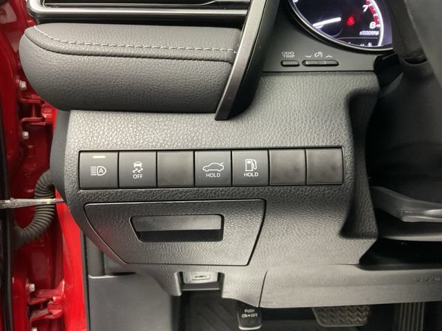 Used 2023 Toyota Camry SE FWD image 13