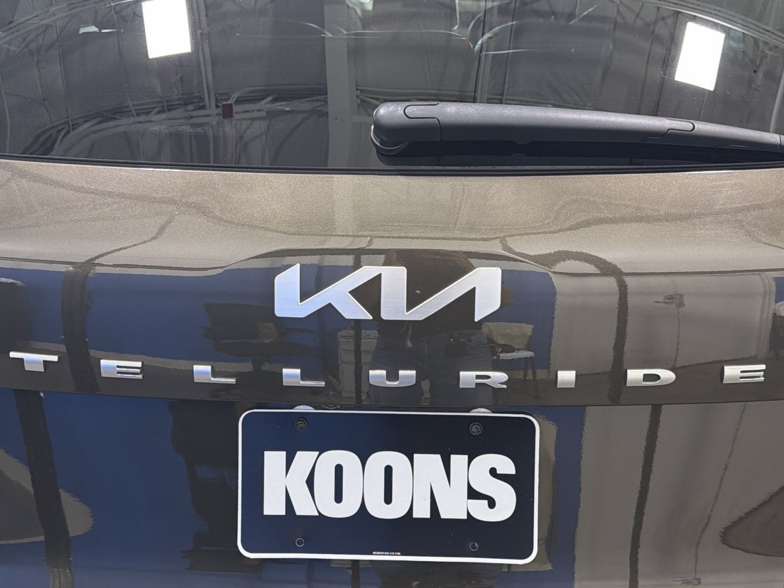 Used 2022 Kia Telluride SX w/ Towing Package FWD image 20