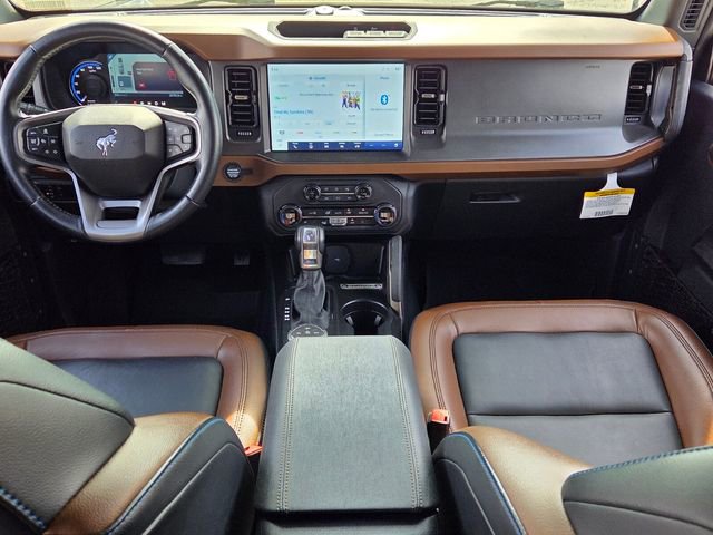 Used 2024 Ford Bronco Outer Banks image 8
