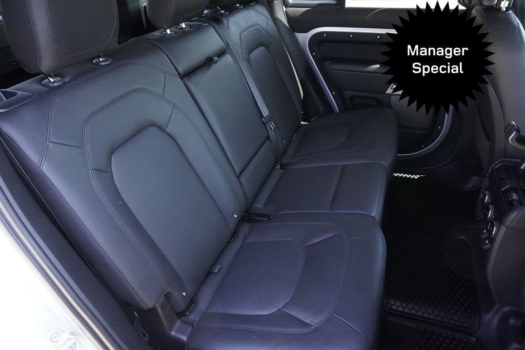 Used 2024 Land Rover Defender 110 SE AWD/4WD image 27