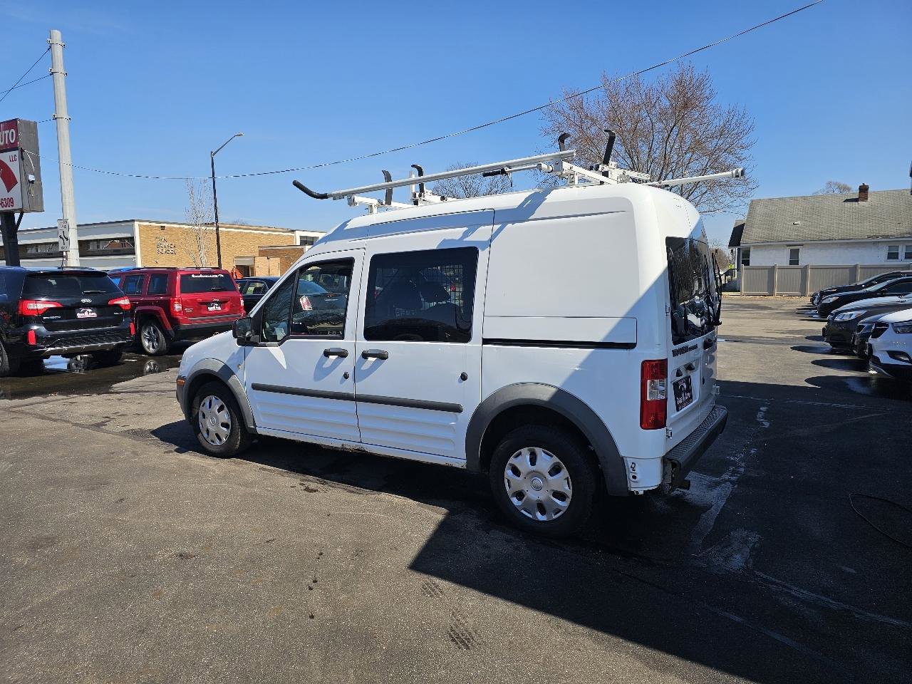 Used 2010 Ford Transit Connect XL image 7