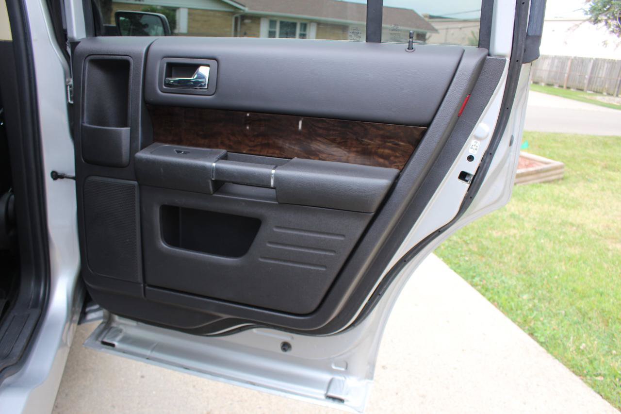 Used 2016 Ford Flex Limited AWD/4WD image 37