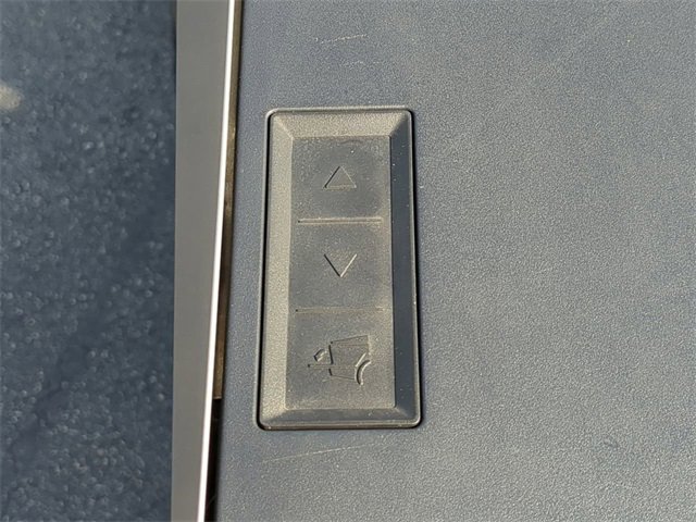 Used 2024 Tesla Cybertruck AWD Crew Cab image 13