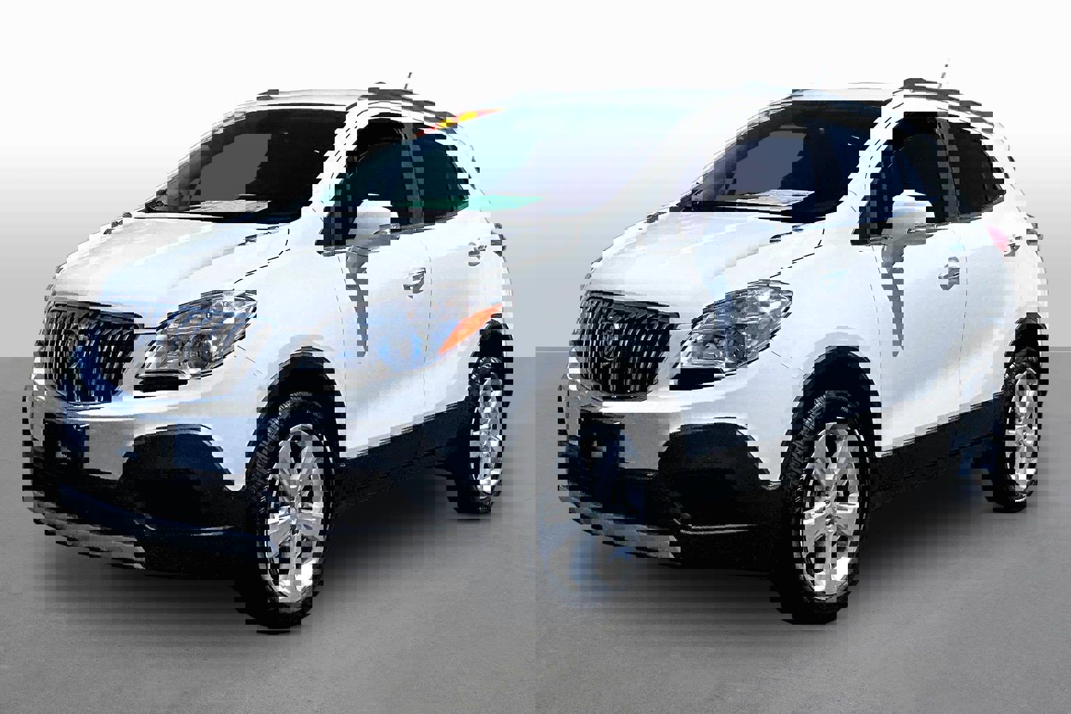 Used 2016 Buick Encore FWD image 1