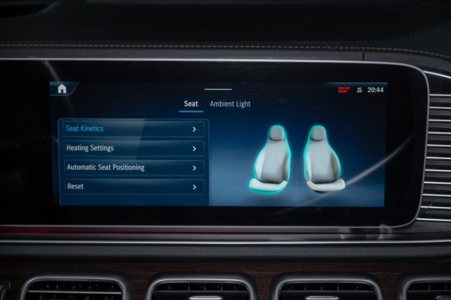 New 2026 Mercedes-Benz GLS 450 4MATIC image 16