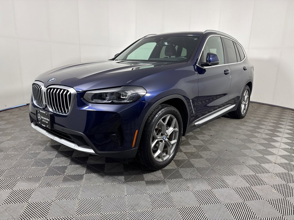 Used 2022 BMW X3 xDrive30i w/ Premium Package image 1