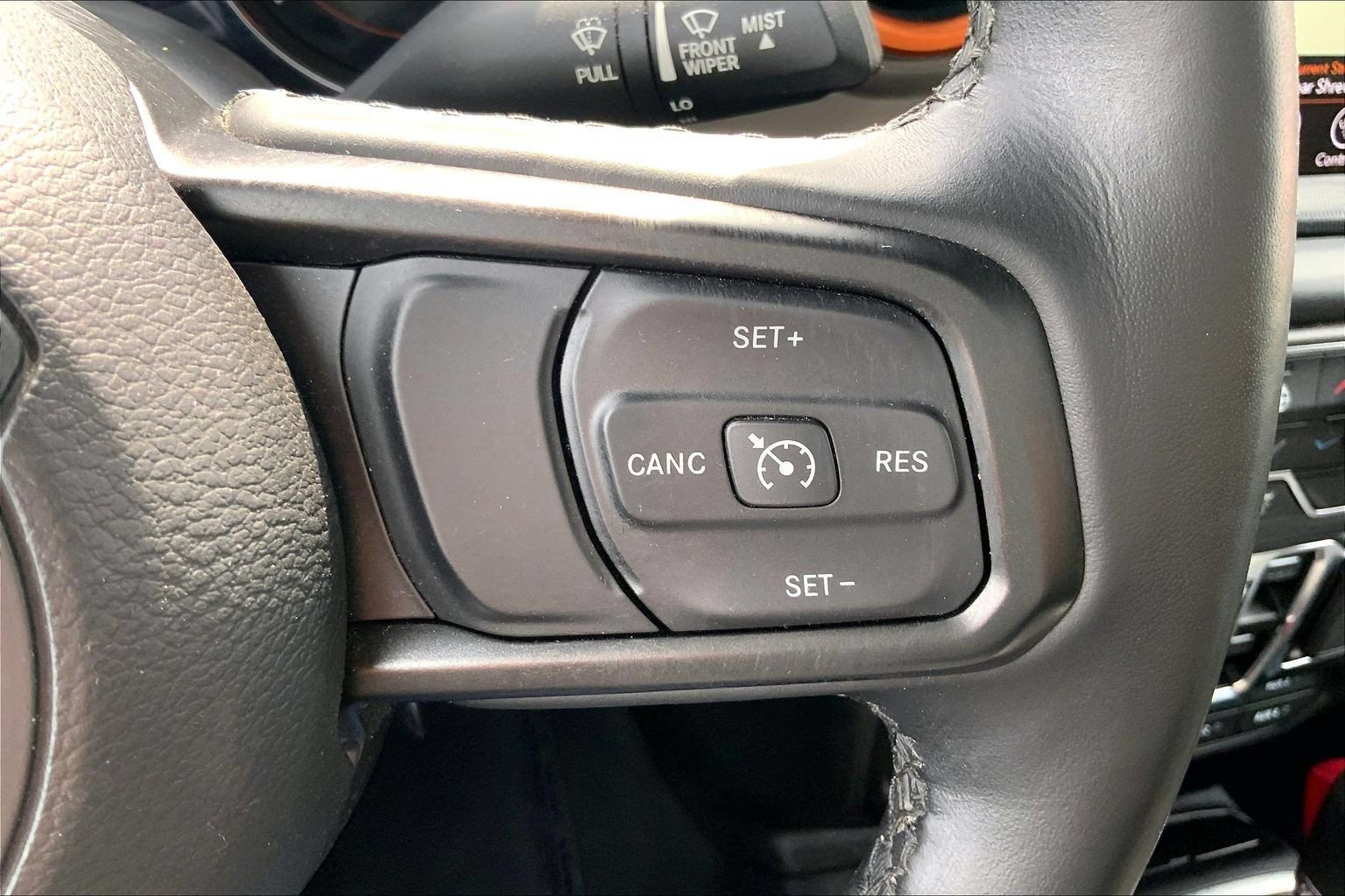 Used 2021 Jeep Gladiator Sport AWD/4WD image 21