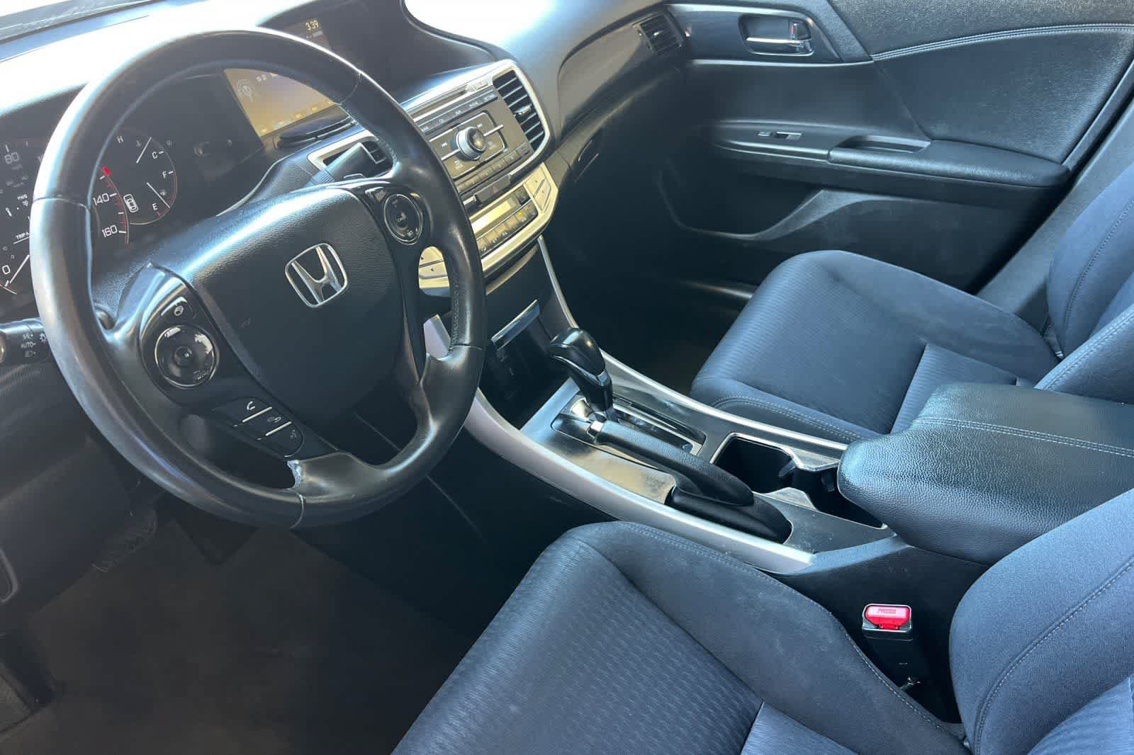 Used 2013 Honda Accord Sport image 12