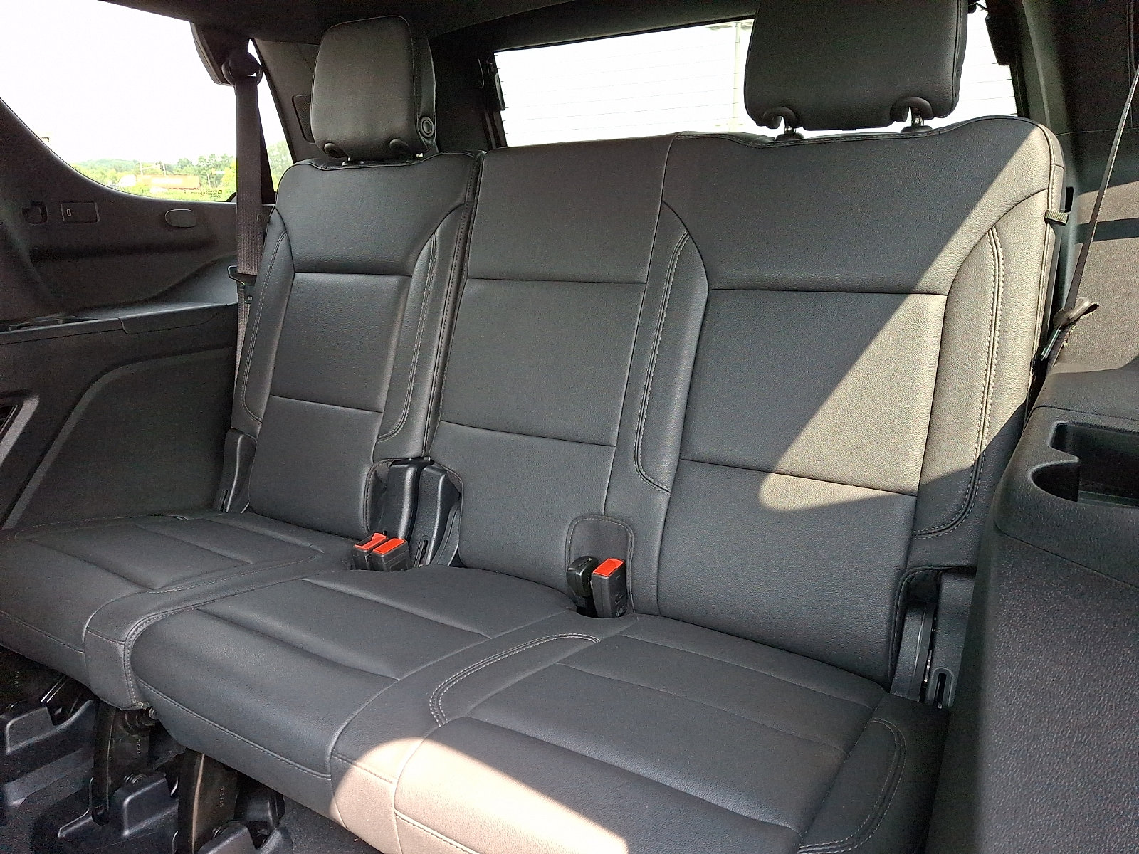 Certified 2025 Chevrolet Tahoe LT AWD/4WD image 11