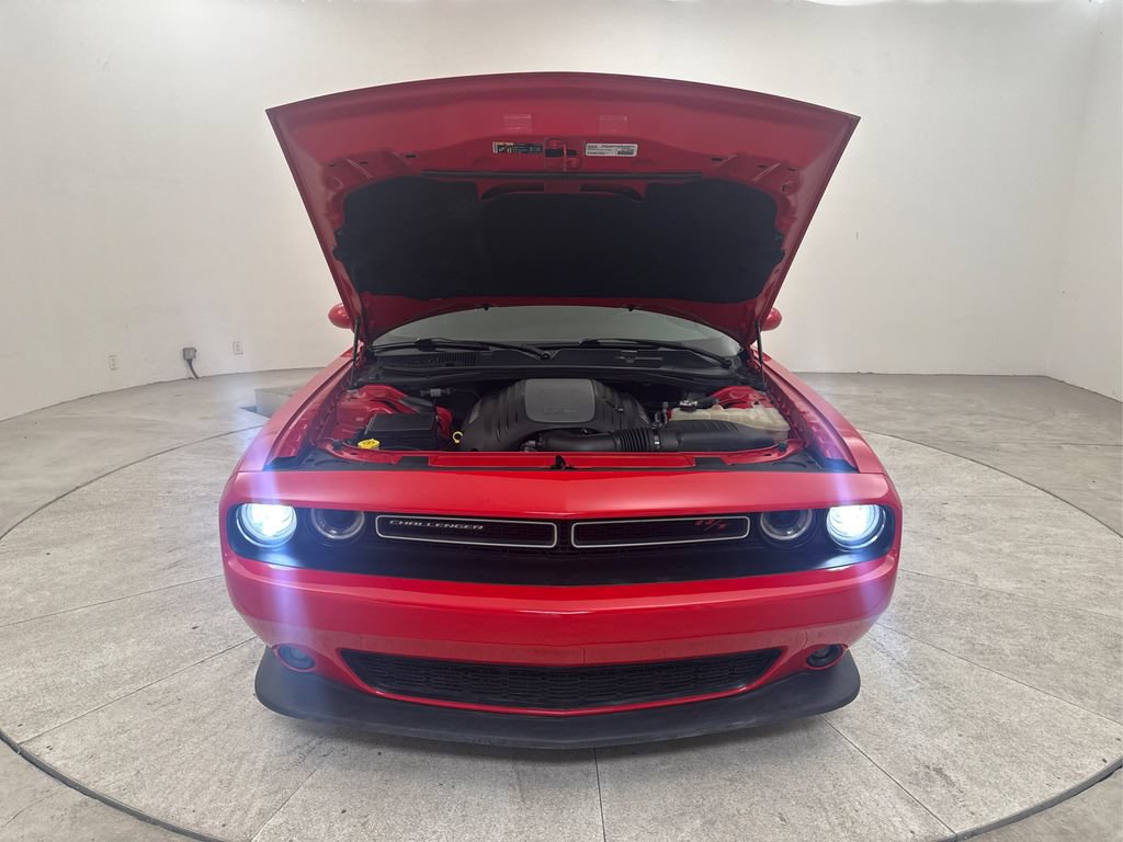 Used 2019 Dodge Challenger R/T RWD image 15