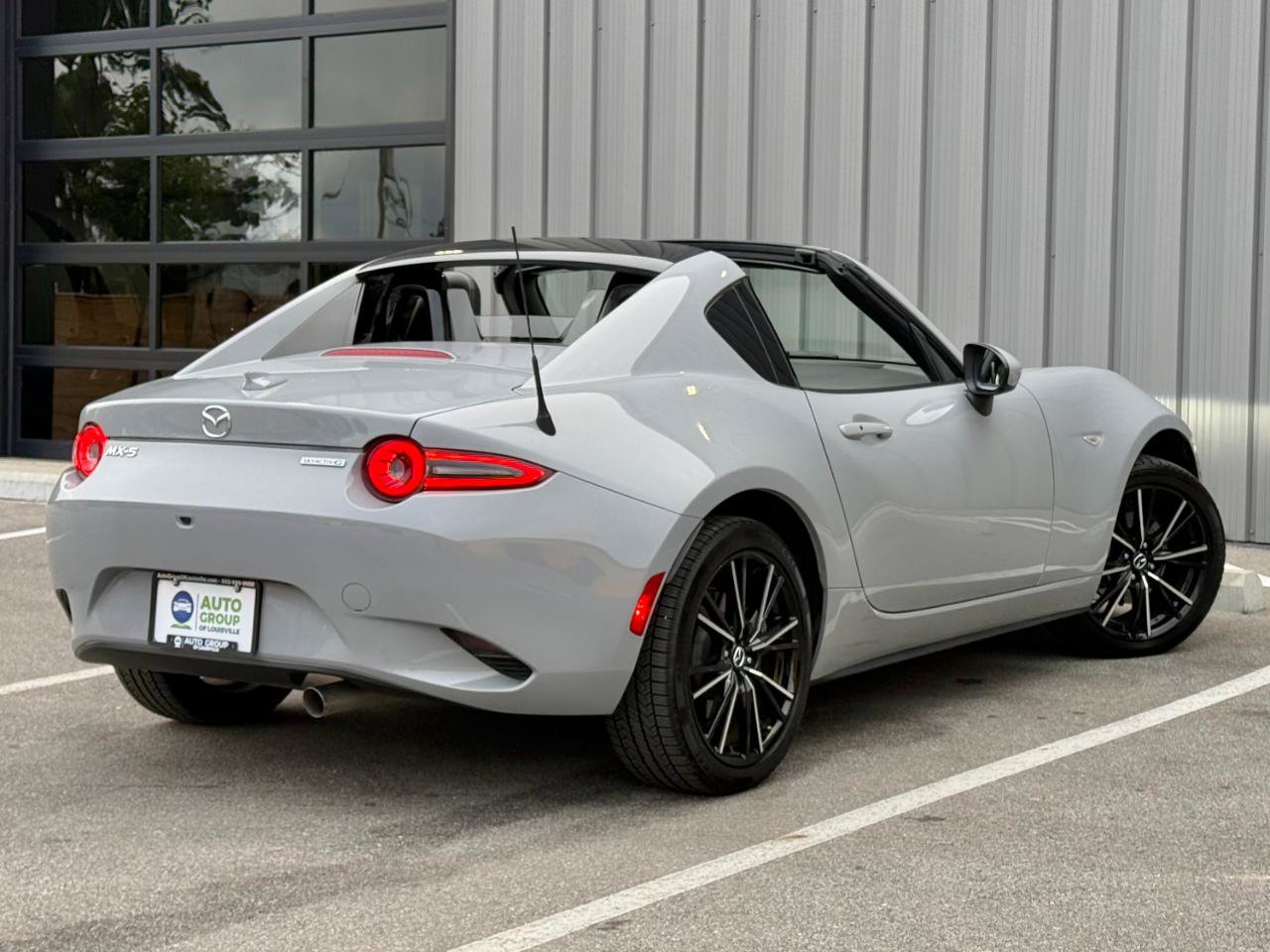 Used 2025 MAZDA MX-5 Miata RF Grand Touring RWD image 6