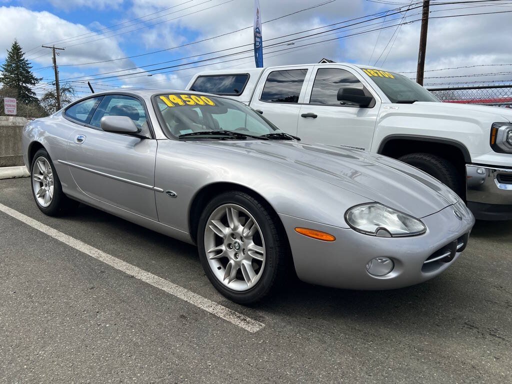 Used 2001 Jaguar XK8 Coupe RWD image 32