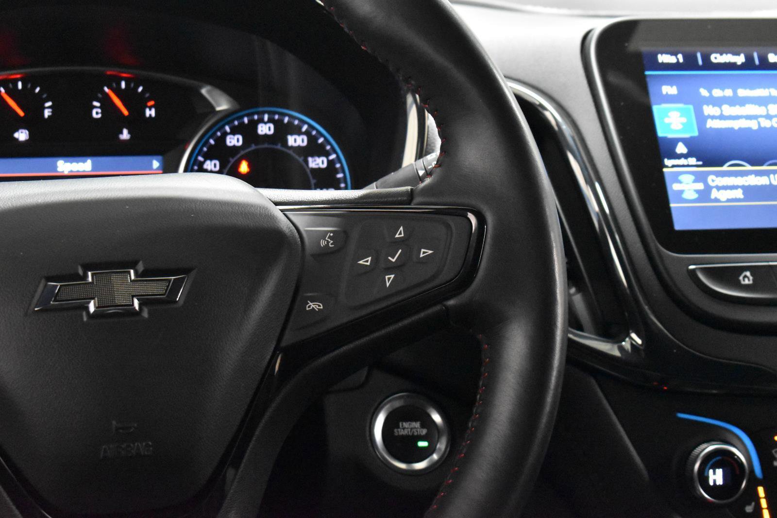 Used 2022 Chevrolet Equinox RS w/ RS Leather Package image 8