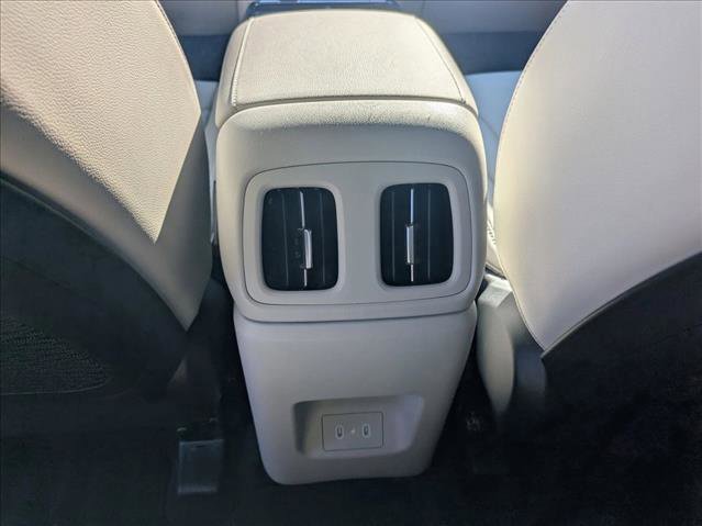 Used 2025 Hyundai Tucson Limited image 16