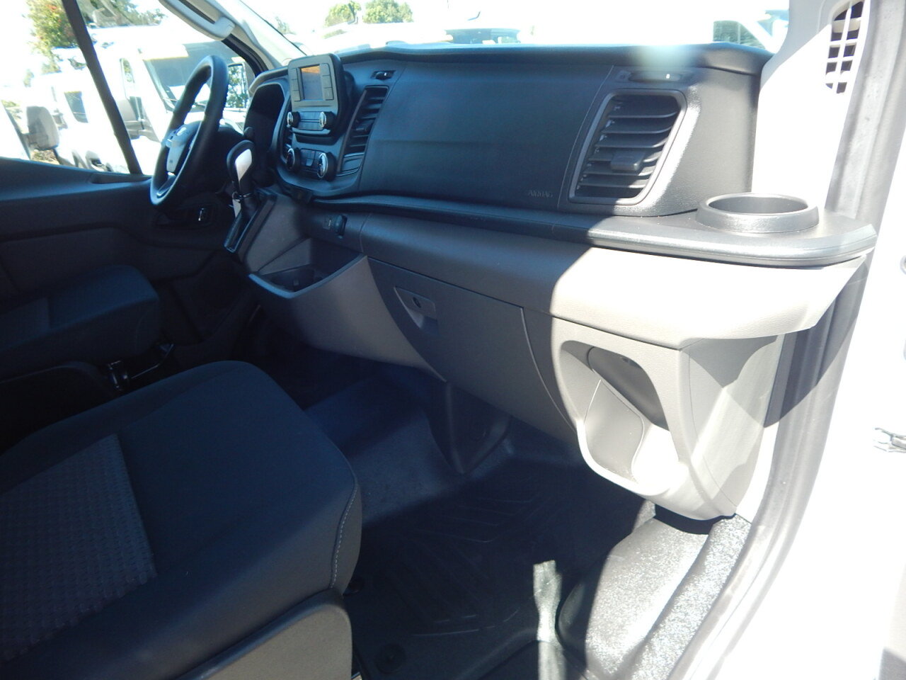Used 2025 Ford Transit 250 Low Roof w/ Exterior Upgrade Package RWD image 20