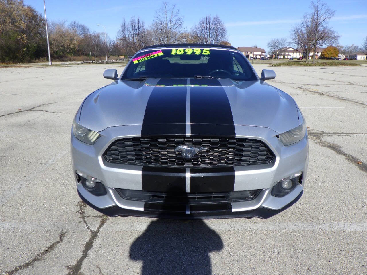 Used 2016 Ford Mustang Convertible w/ Equipment Group 051A image 4