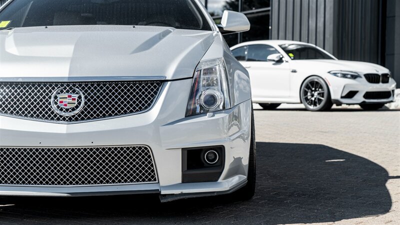 Used 2013 Cadillac CTS V RWD image 10