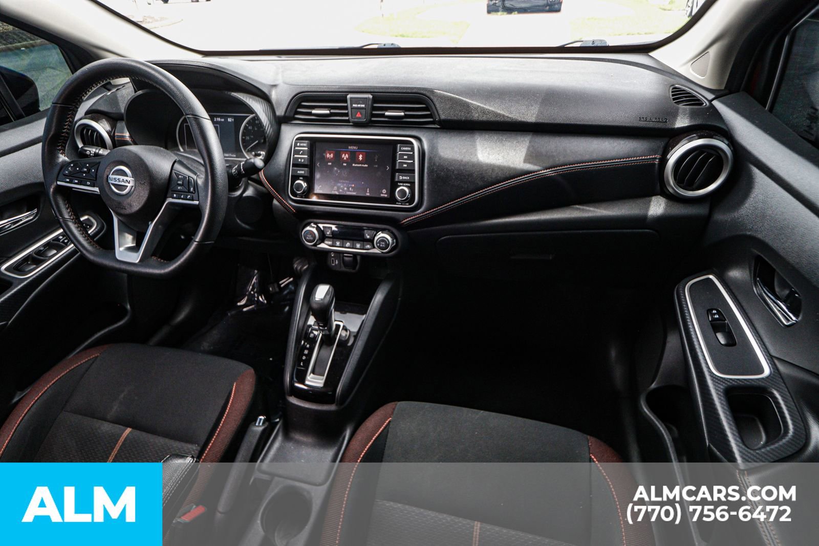 Used 2020 Nissan Versa SR w/ Convenience Package image 26