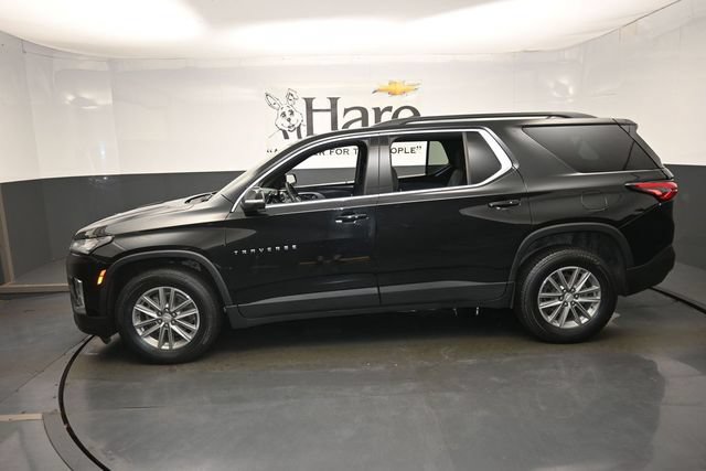 Used 2023 Chevrolet Traverse LT