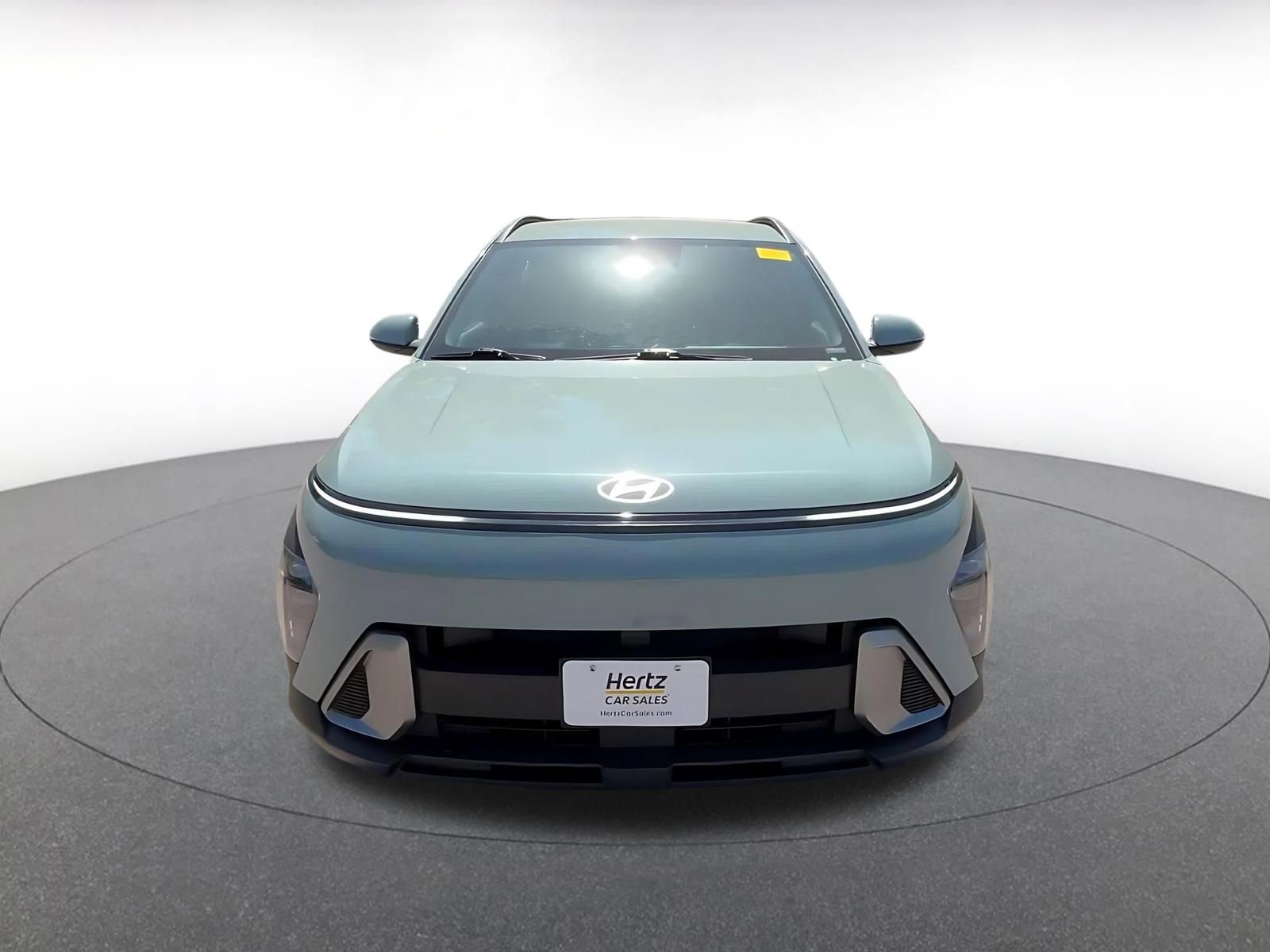 Used 2025 Hyundai Kona SEL image 4