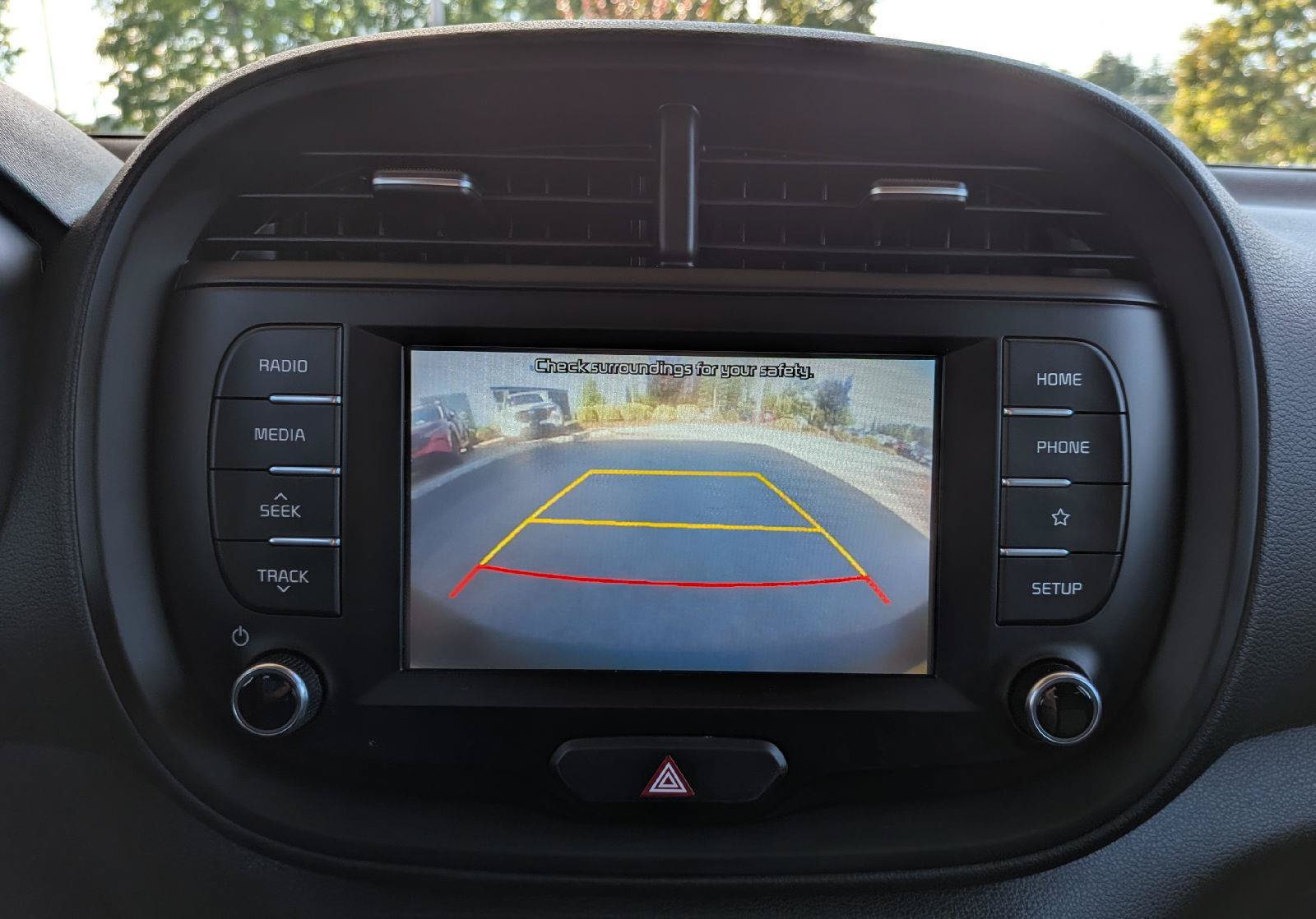 Used 2020 Kia Soul LX FWD image 17