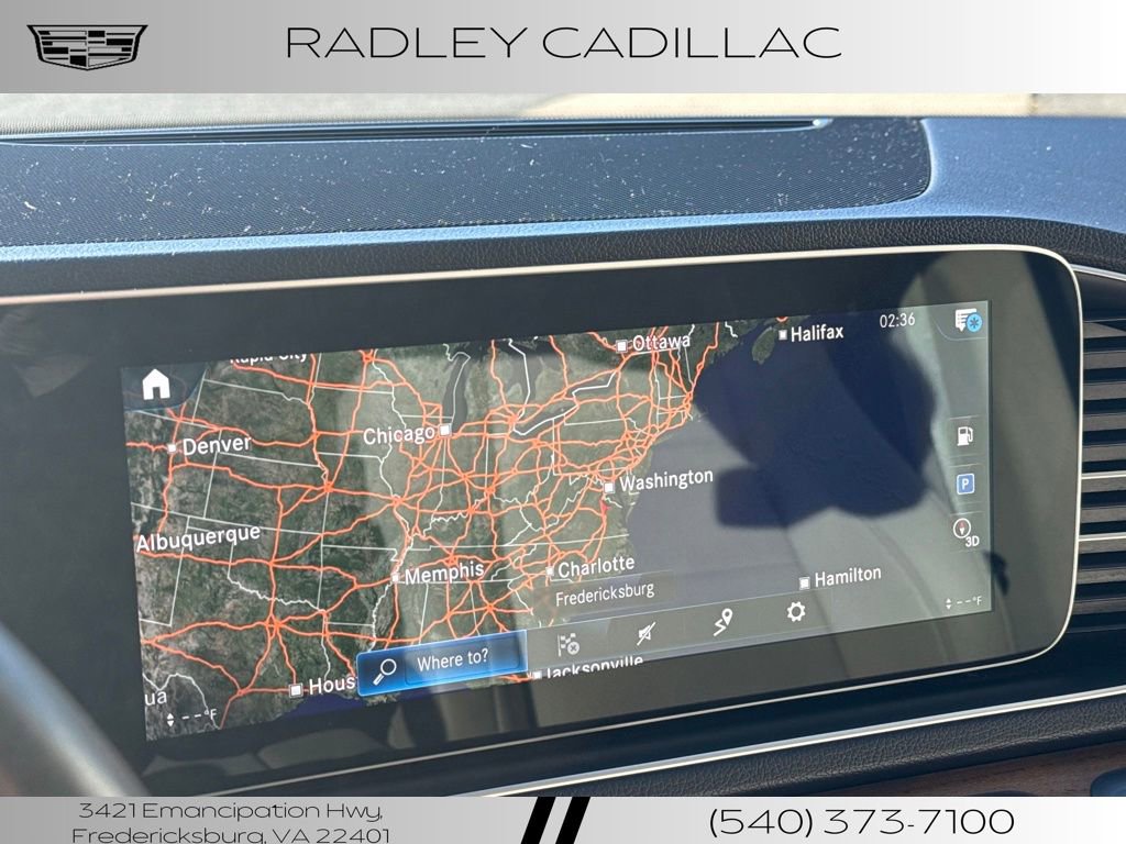 Used 2022 Mercedes-Benz GLE 350 4MATIC w/ AMG Line Exterior image 3