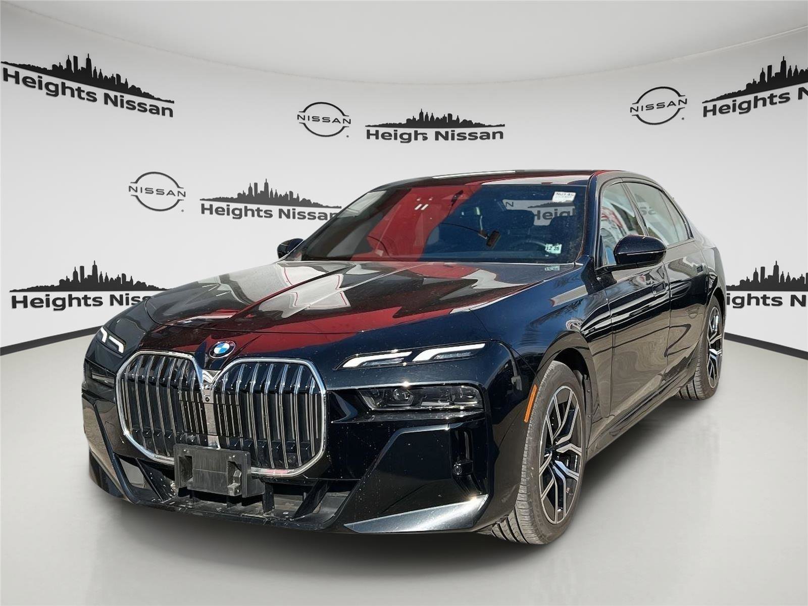 Used 2024 BMW 740i xDrive image 4