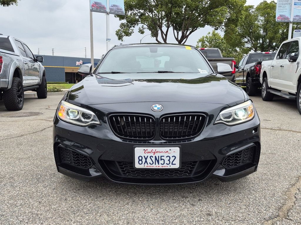 Used 2016 BMW M235i Coupe RWD image 2