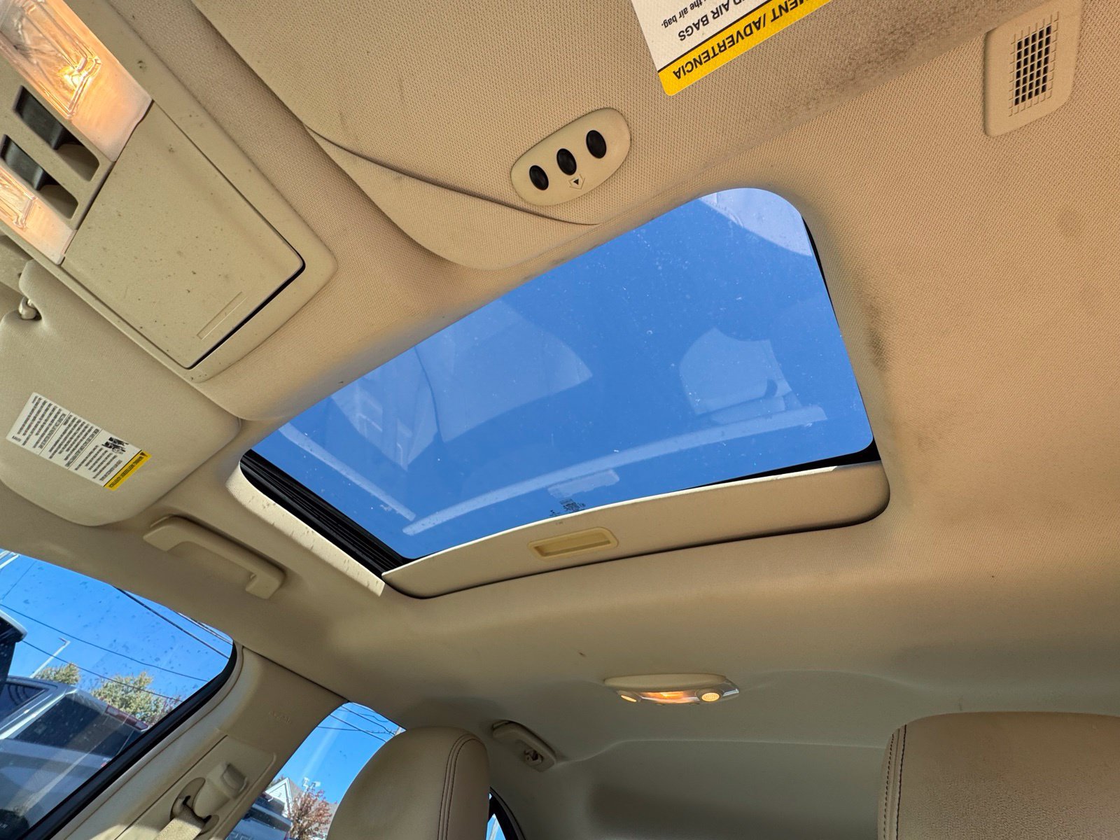 Used 2017 Ford Taurus Limited FWD image 14