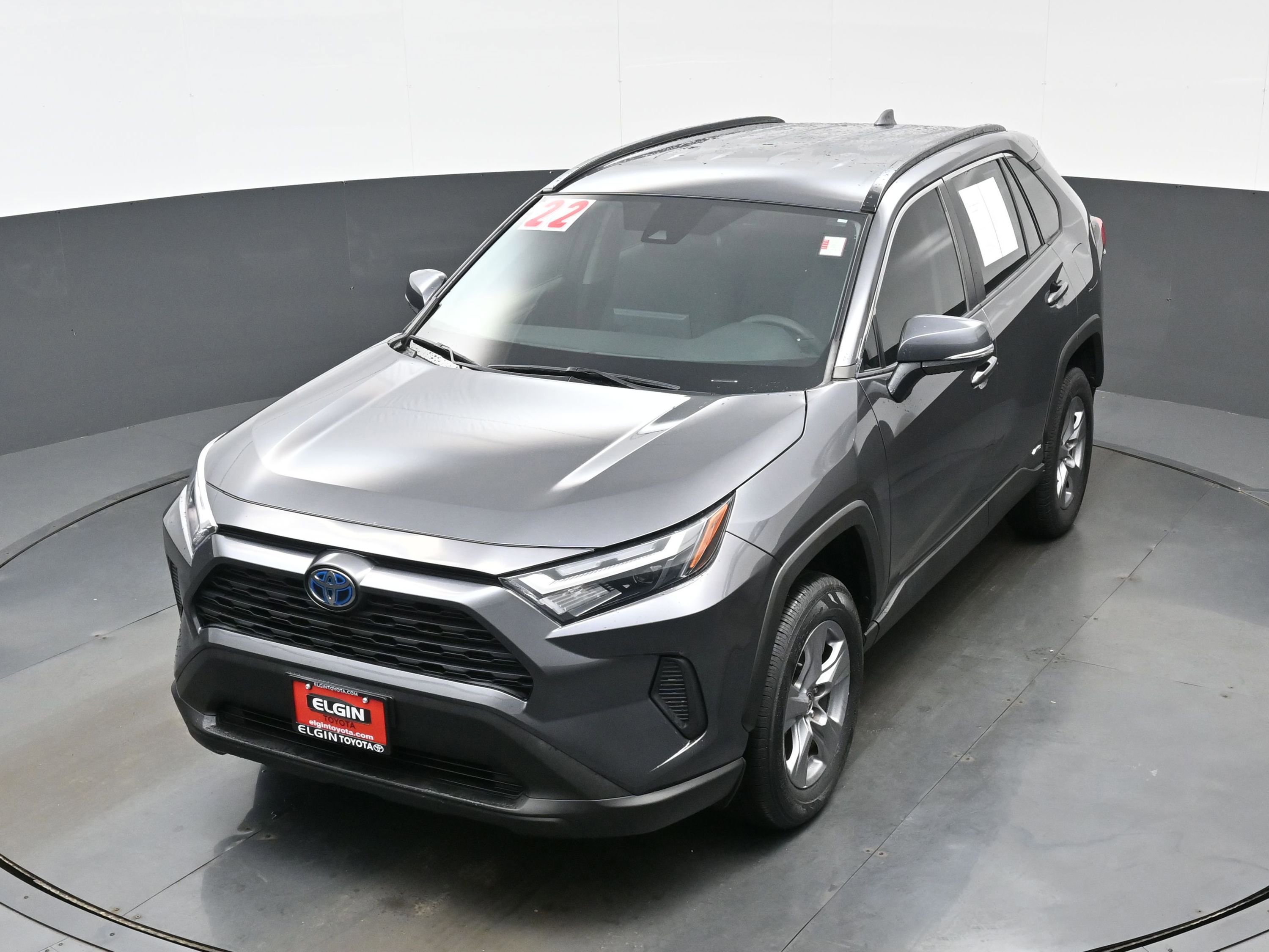 Used 2022 Toyota RAV4 XLE image 35