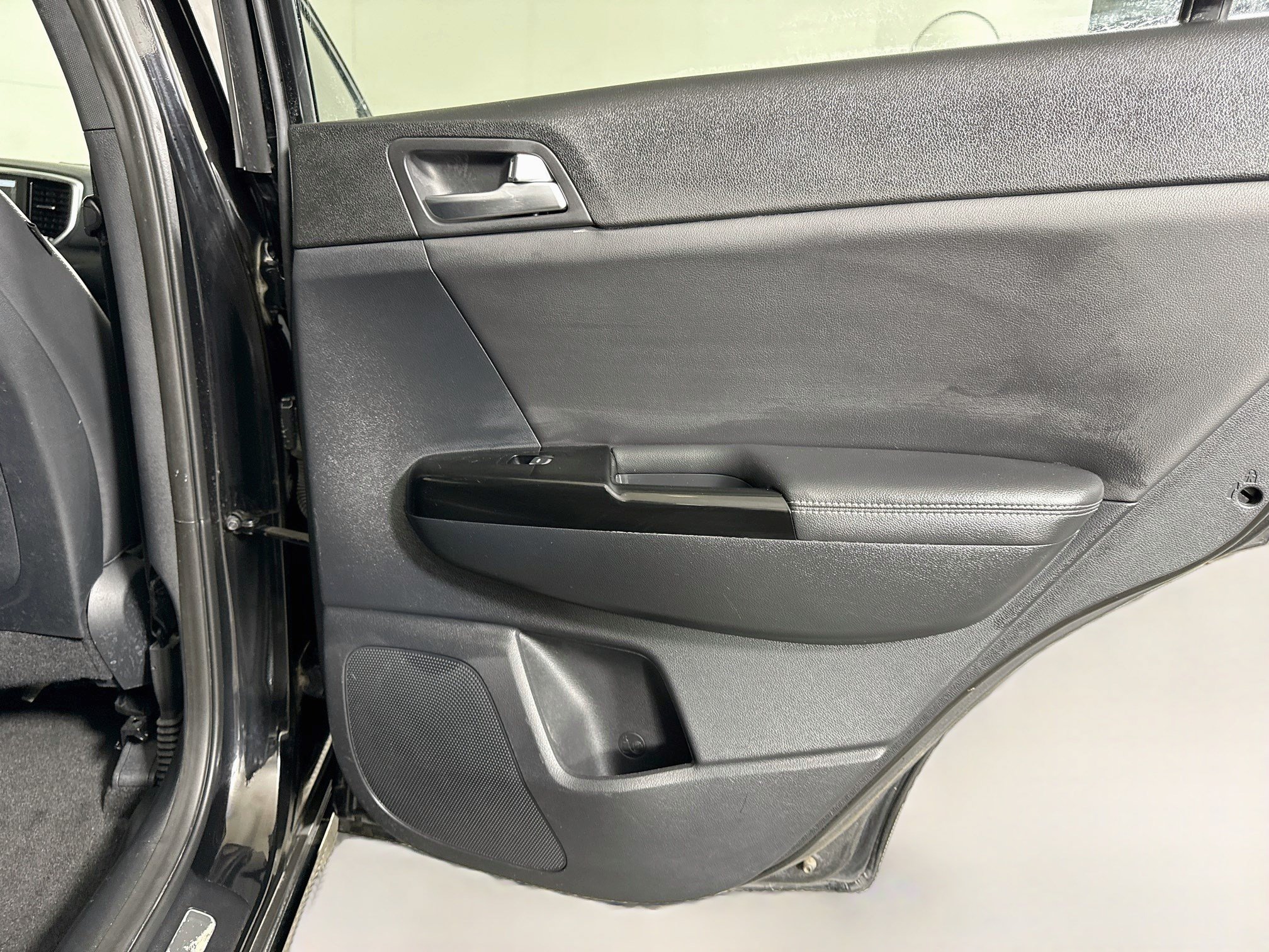 Used 2020 Kia Sportage SX FWD image 28