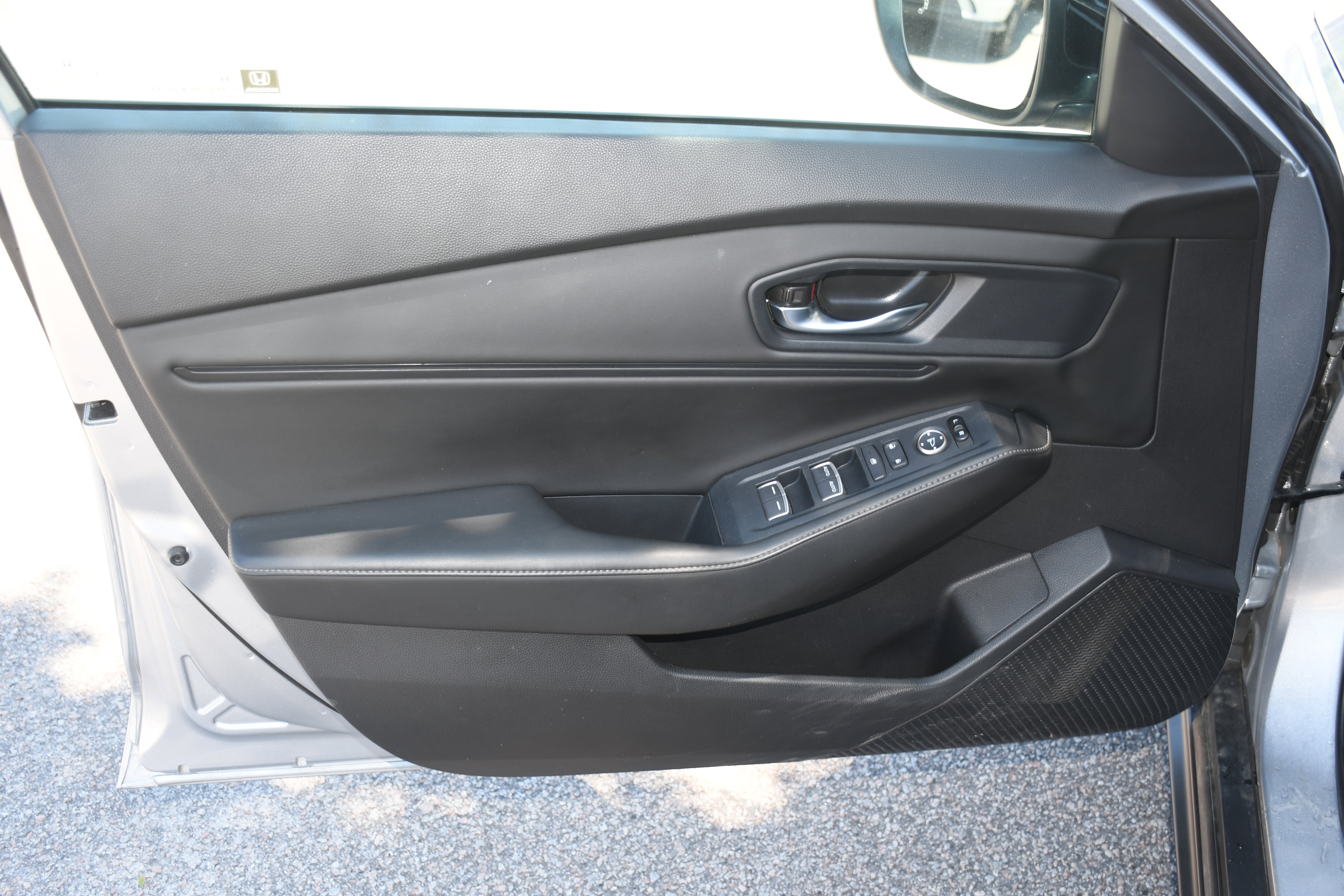 Used 2025 Honda Accord Sport image 10