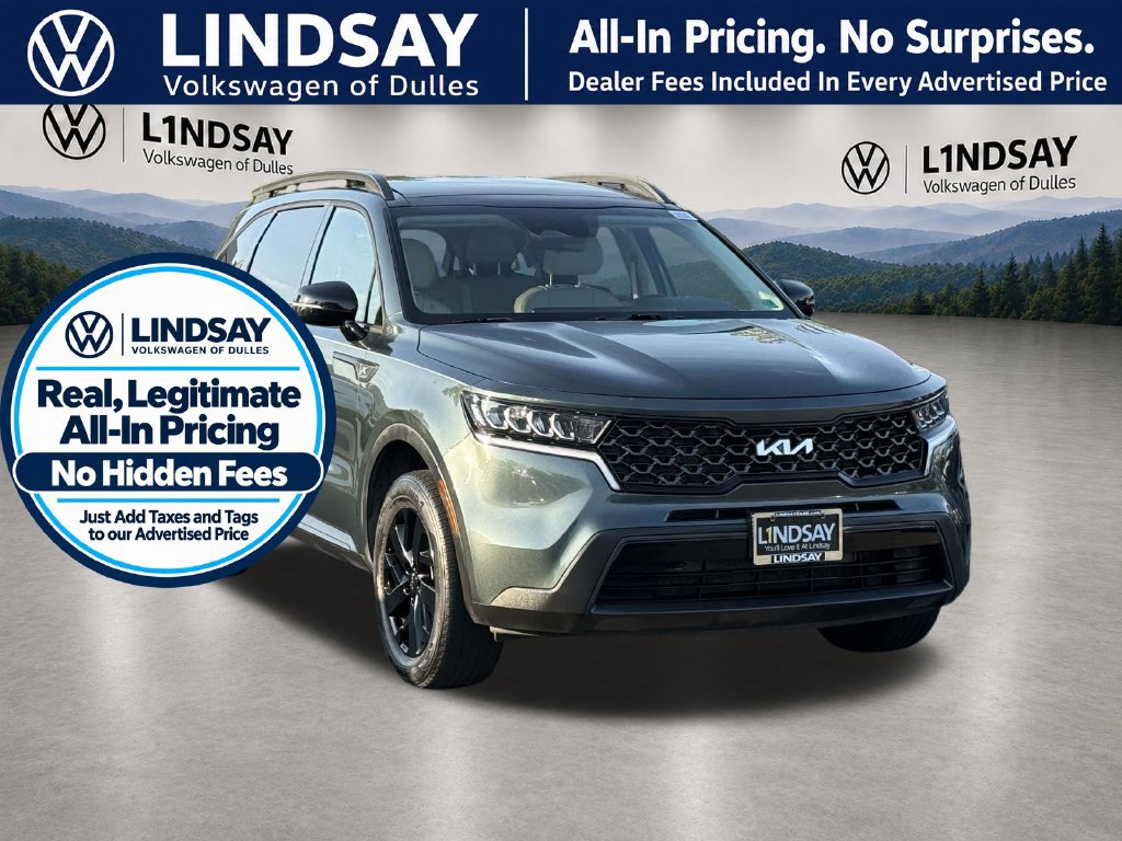 Used 2022 Kia Sorento S w/ Panoramic Sunroof Package