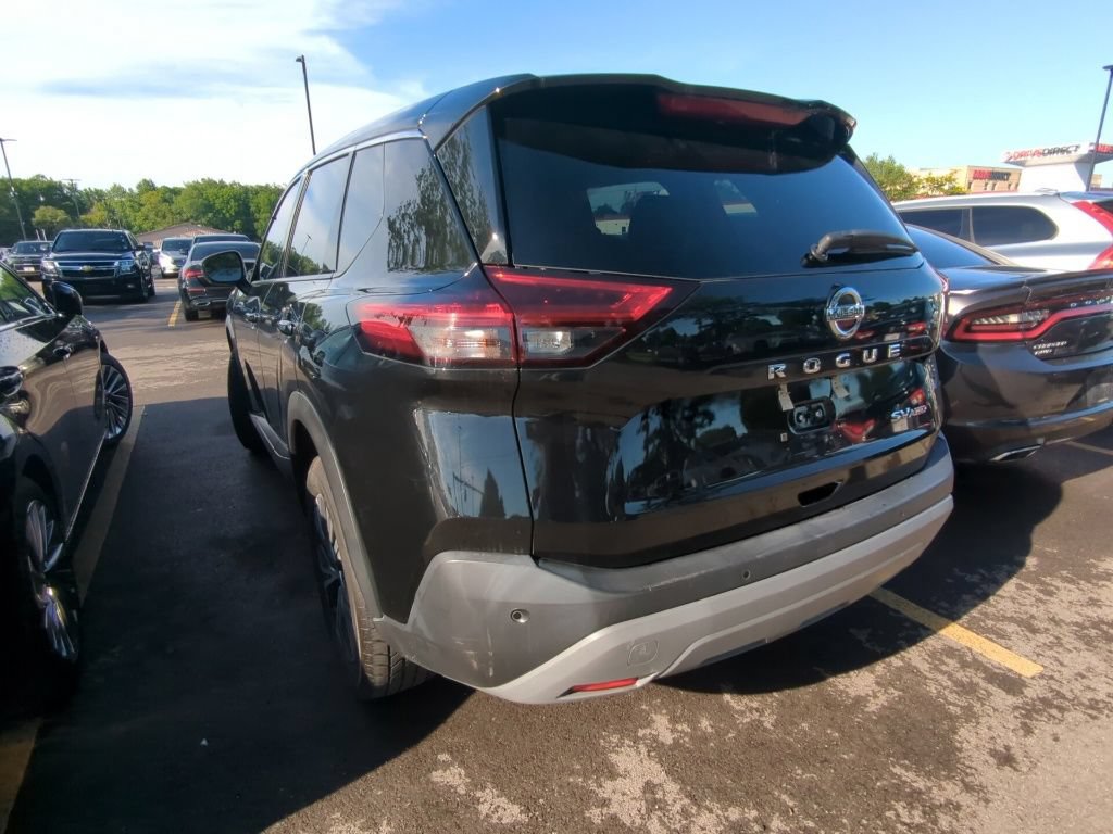 Used 2021 Nissan Rogue SV AWD/4WD image 4