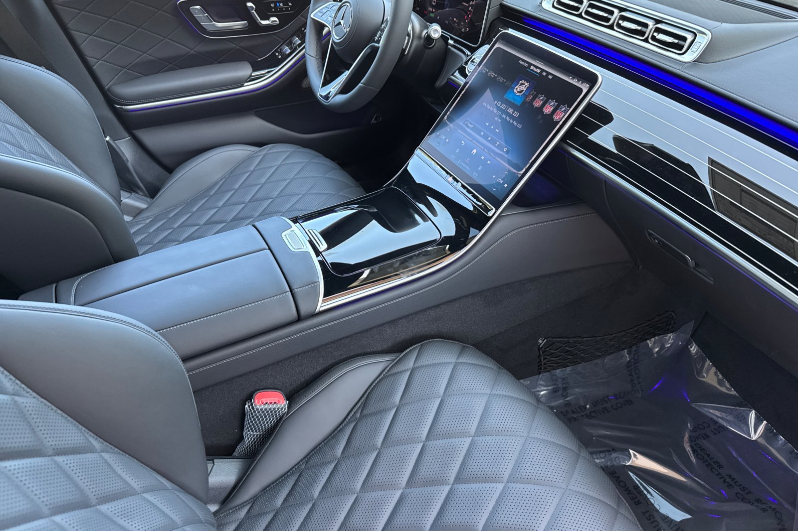 New 2025 Mercedes-Benz S 580e 4MATIC Sedan image 21