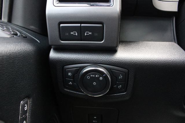 Used 2017 Ford F150 XLT w/ Equipment Group 302A Luxury AWD/4WD image 9