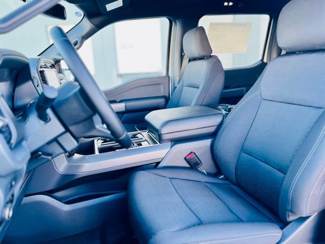 New 2026 Ford F150 XLT w/ Equipment Group 302A MID image 9