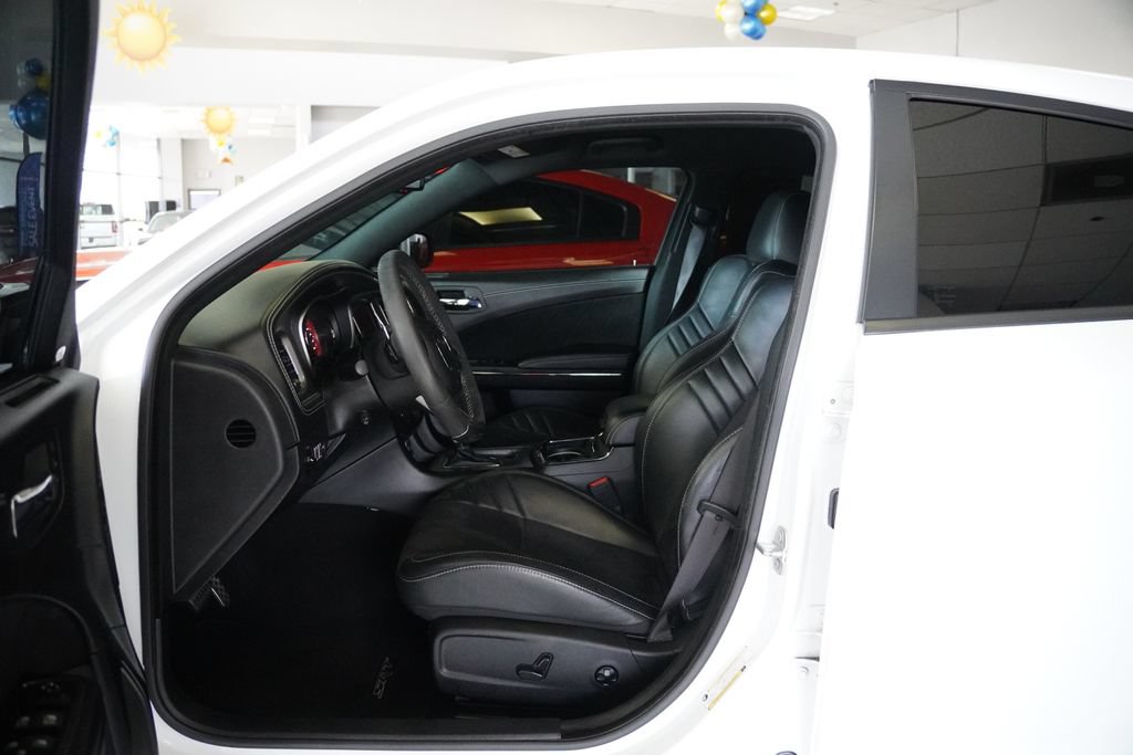 Used 2022 Dodge Charger SRT Hellcat w/ Alcantara Interior Package RWD image 17