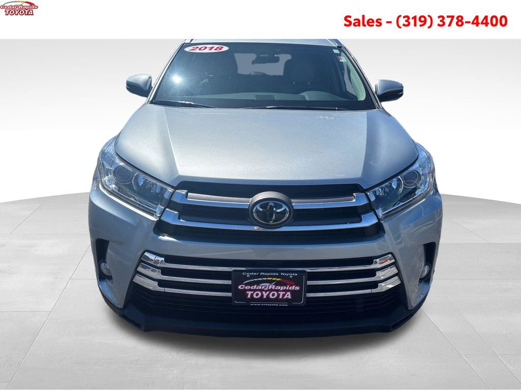 Certified 2018 Toyota Highlander Limited AWD/4WD image 9