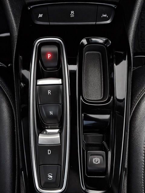 Used 2023 Chevrolet Bolt EUV Premier w/ Sun & Sound Package FWD image 20